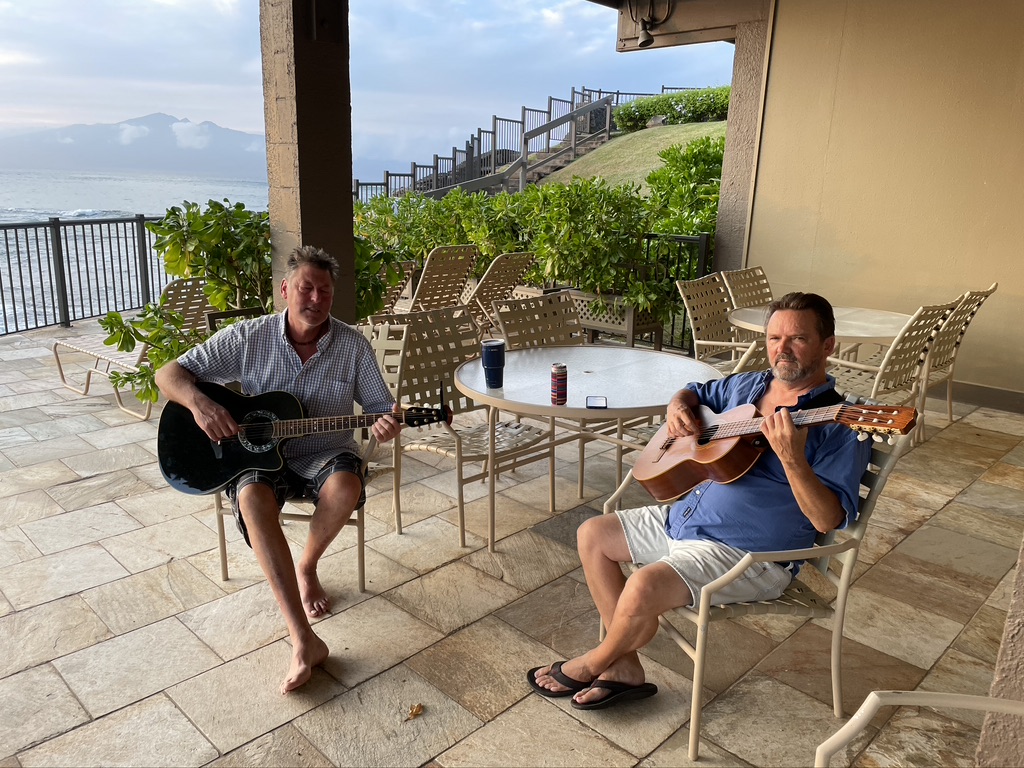 Kahana Sunsut Maui